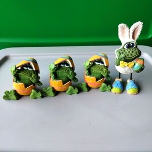 Russ Frog Easter Bunny and Frogs in Eggs